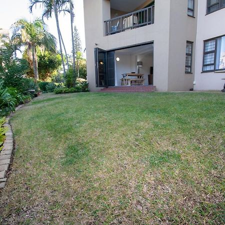 Appartamento 7 The Shades Umhlanga Rocks Durban Esterno foto